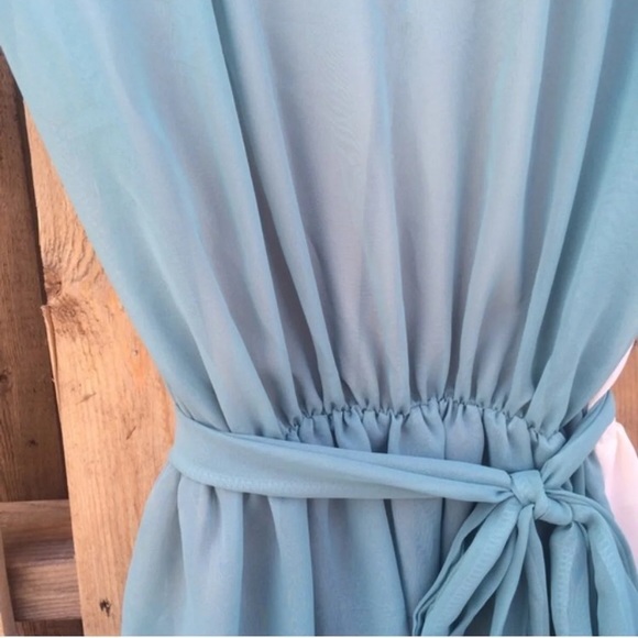 🔻SOLD ON MERC! 🔻Forever 21 Chiffon Dress - Picture 3 of 4